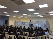 مسرحية "عنتر نت" ومحاضرة عن مخاطر الواتس أب في مدرسة أجيال الثانويّة